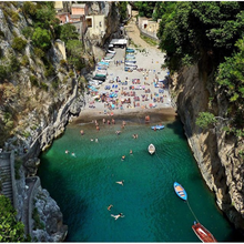 Load image into Gallery viewer, Positano - Capri Boat Tour (Ideal for the Day After Wedding Party)