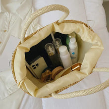 Load image into Gallery viewer, Handmade Straw Welcome Bag