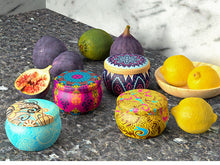 Load image into Gallery viewer, Candle Gift Set 4 Fragrances