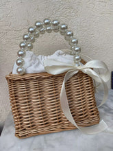 Load image into Gallery viewer, Handmade straw Bags